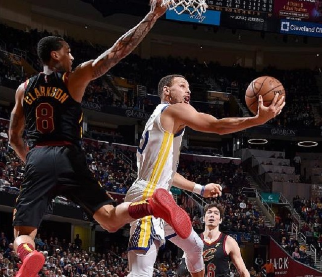 法入境的人 法入境的人