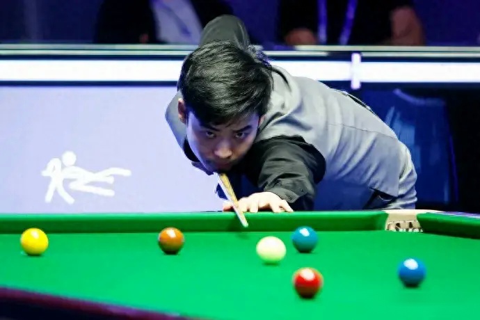 泰斗的争论 泰斗的争论