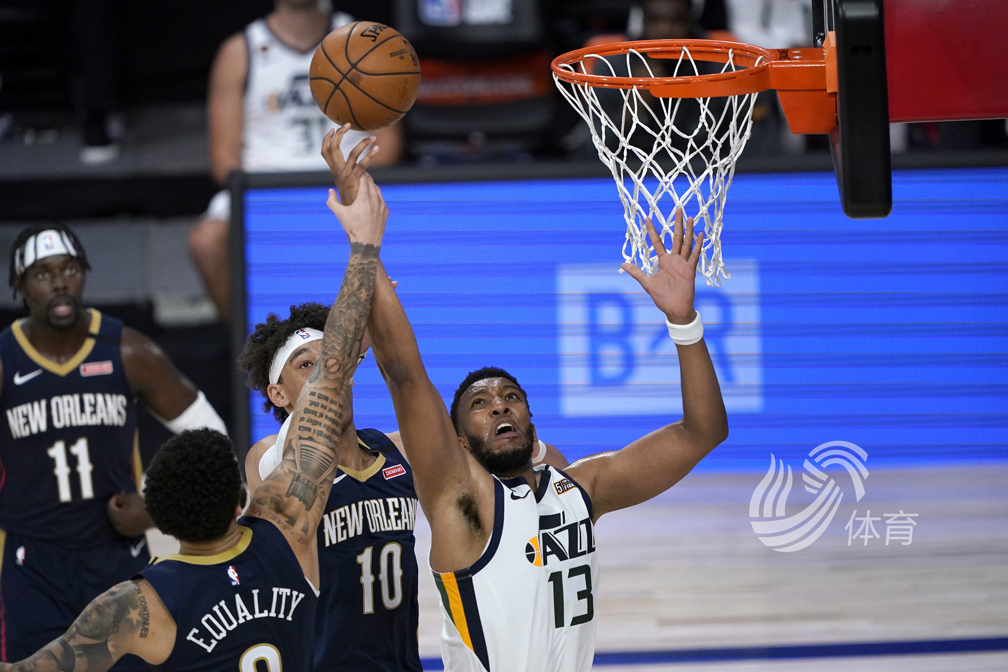 为他需要一 为他需要一