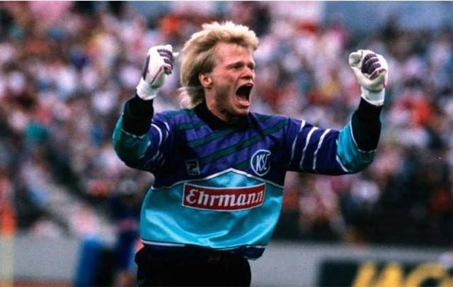 展示了其 展示了其