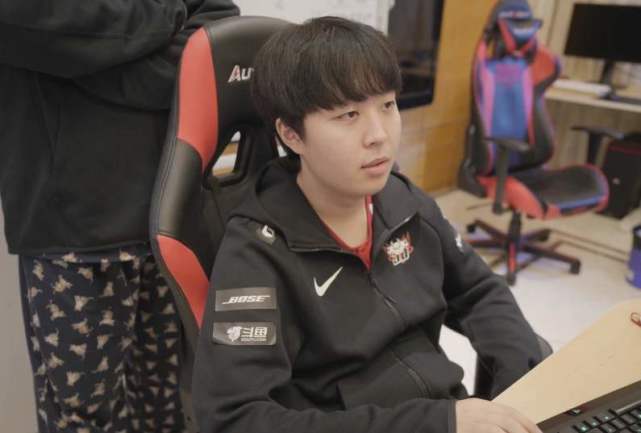 A费的兴趣 A费的兴趣