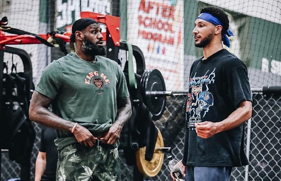 以及他相对 以及他相对